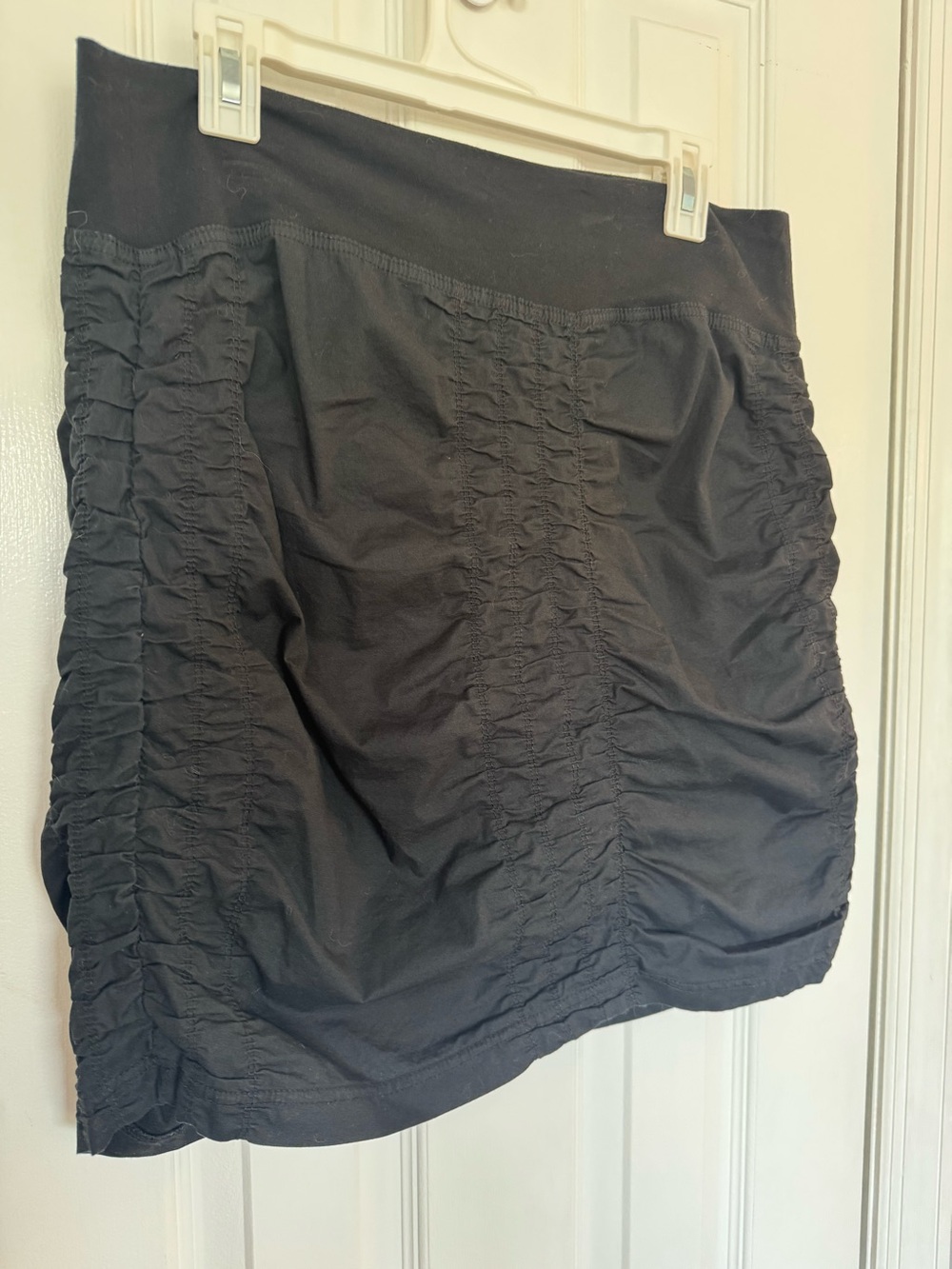 Wearables by XCVI The Trace Ruched Skirt Black Size L - Picture 3 of 12